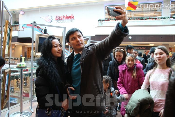 Замир Арыкбаев жана күйөрманы