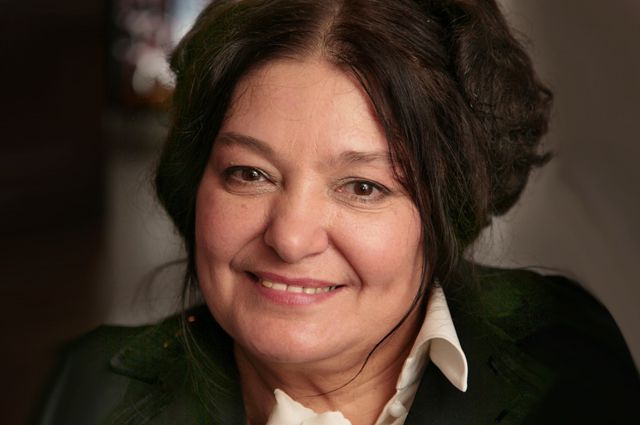Тун кызы Наталья Бондарчук да актриса, режиссёр. 