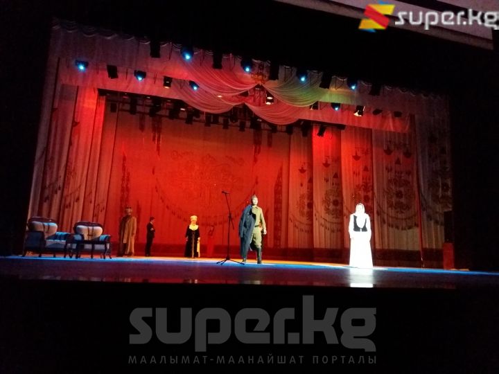 "Эстелик сүйлөйт" чыгармасы сахналаштырылды.