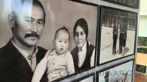 Актёр жубайы Салима жана уулу Бактыгул менен