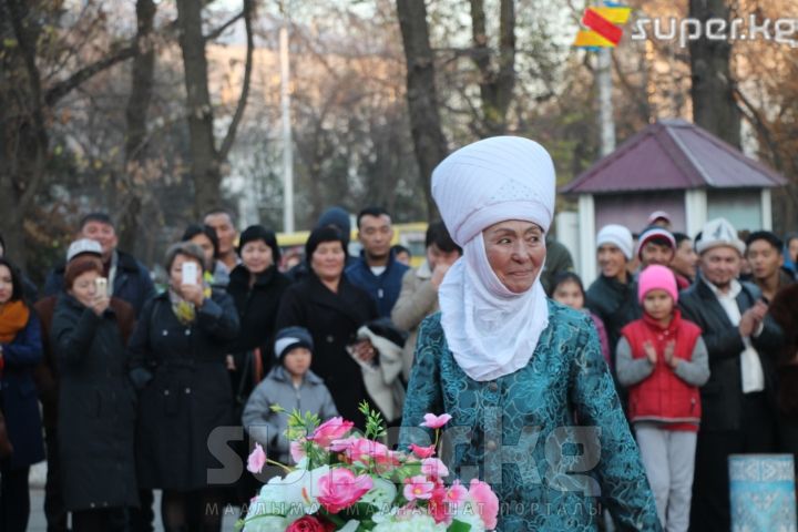 Актриса Жамал Сейдакматова
