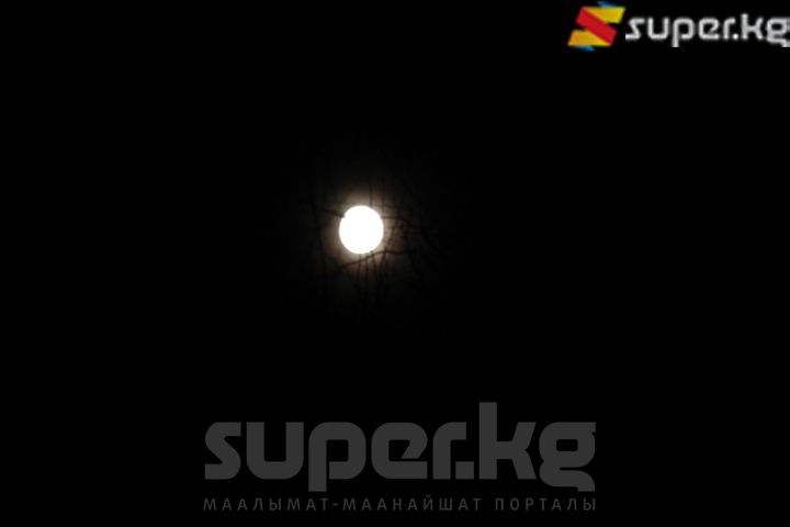 Мындан 2 күн мурун, 12-ноябрда тартылган Айдын көрүнүшү