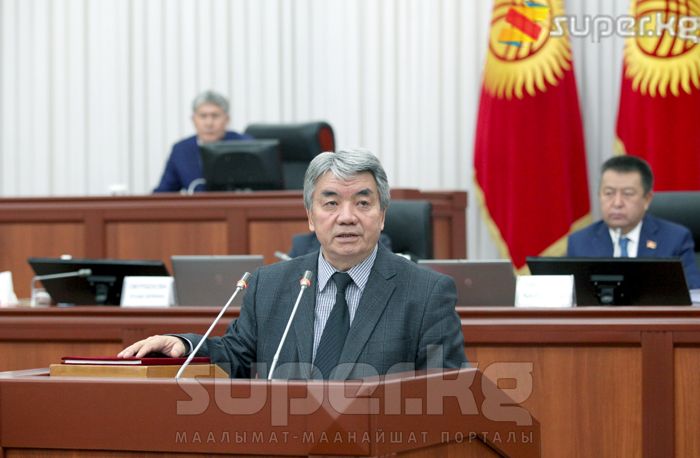 Маданият, маалымат жана туризм министри Түгөлбай Казаков