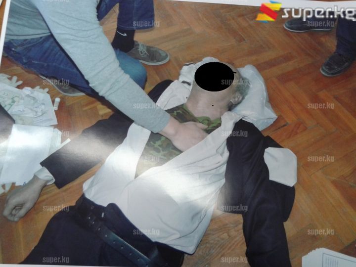 Маркумдун тууганынын айтымында,ал жүрөгү кармап эмес башка себептен каза болгон. 