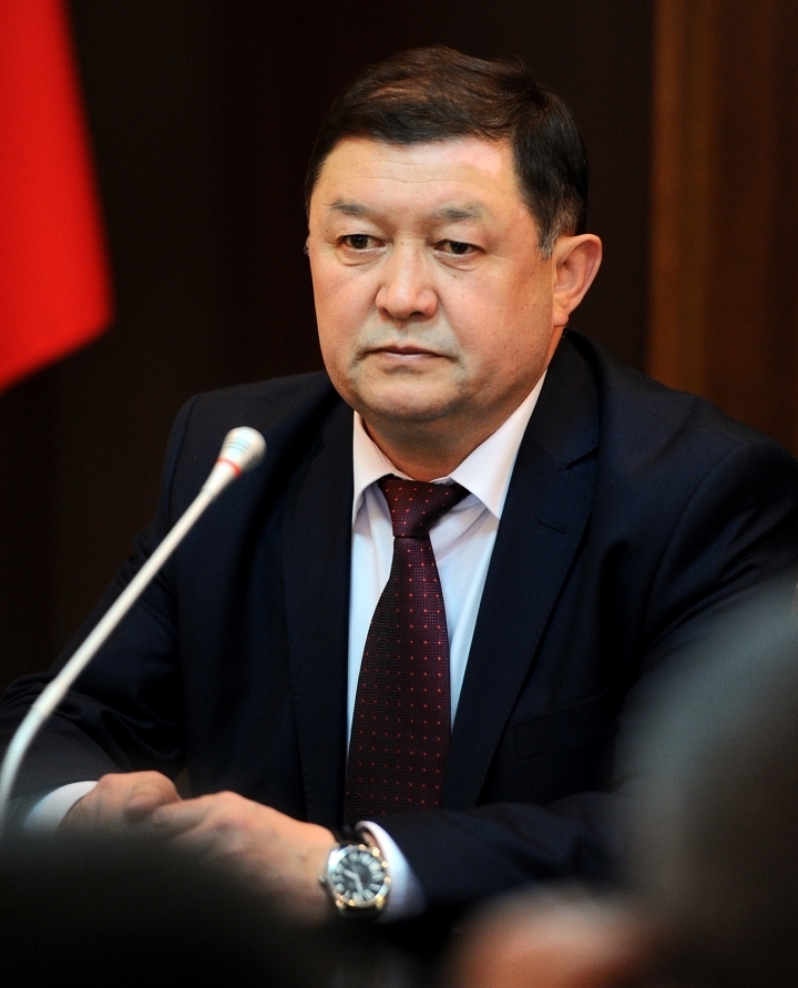 ­Замирбек Айдаров - транспорт жана жол министри