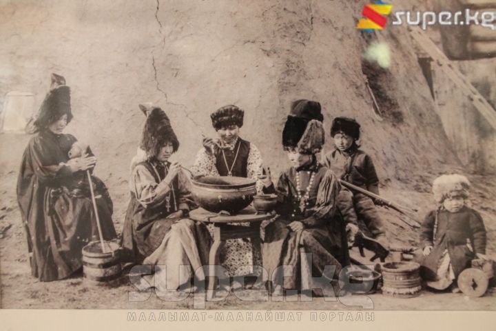 Якутск облусу, Мегинск улусу, якуттар. 1910-жыл.
