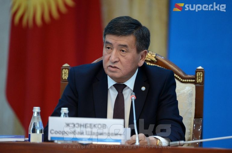 Президенттикке жаңы шайланган Сооронбай Жээнбеков
