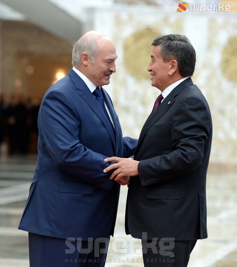 Сооронбай Жээбеков менен Беларустун президенти Александр Лукашенко жолугушту