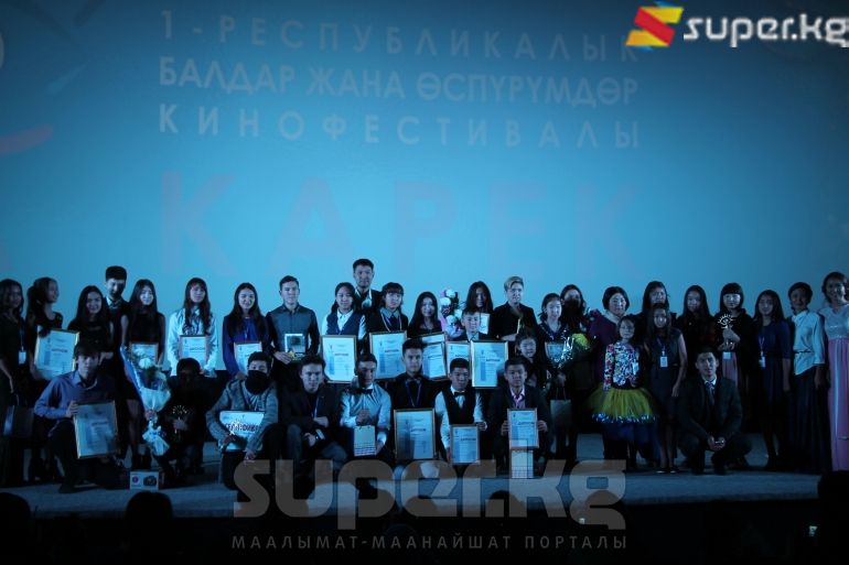 2016-жылдагы балдар фестивалынын катышуучулары
