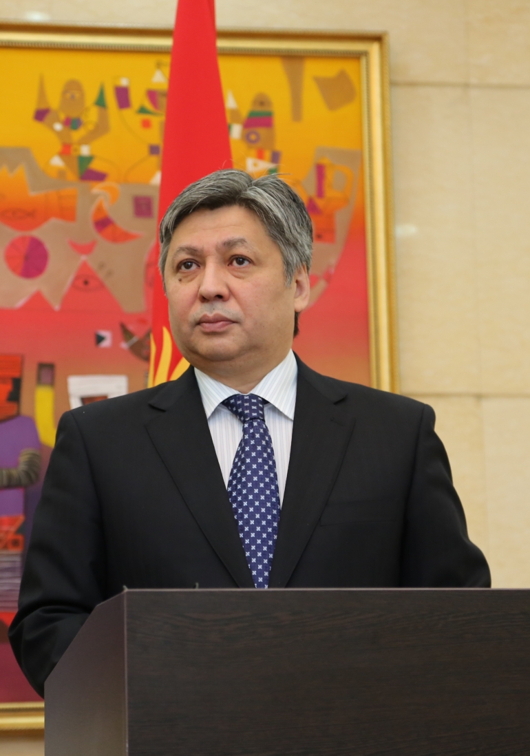 Эрлан Абдылдаев