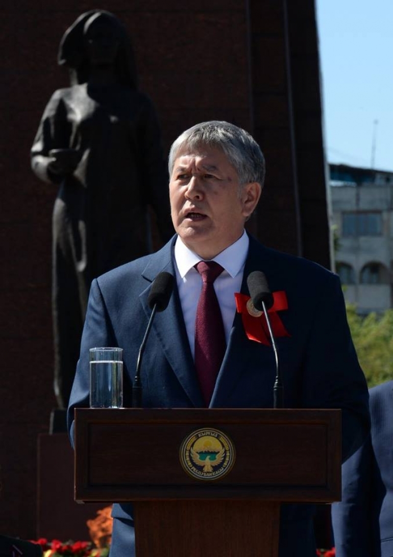 Алмазбек Атамбаев