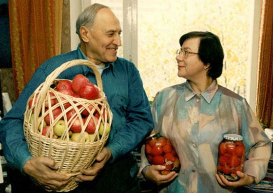 Николай Дроздов аялы менен
