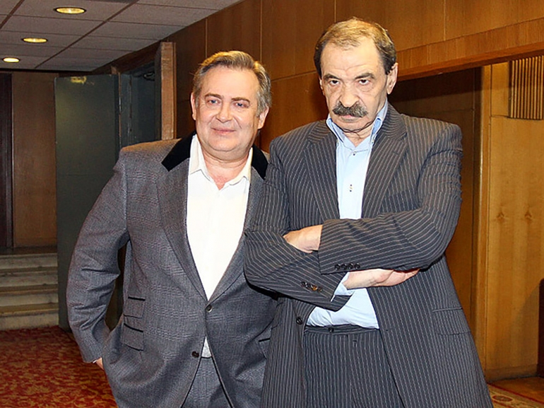 Актёр кесиптеши Илья Олейников менен 