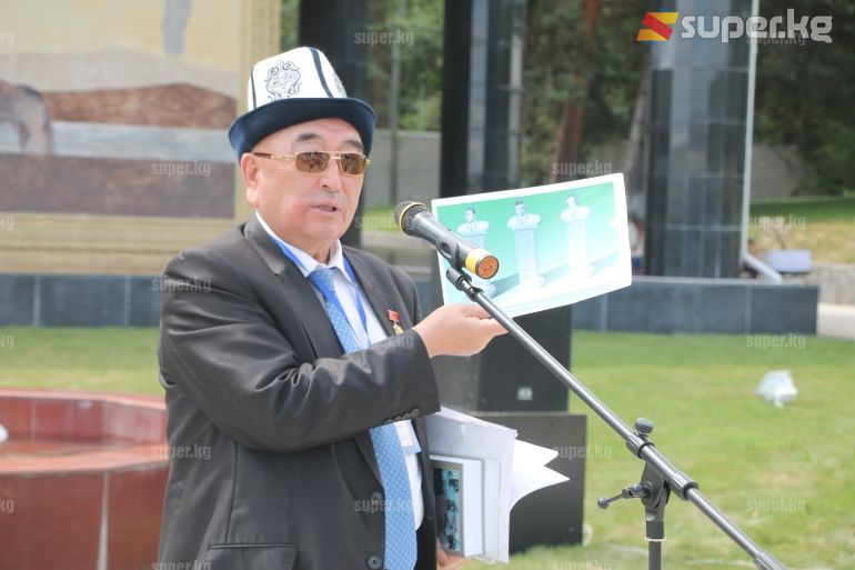 Айтматов таануучу, академик Дөөлөтбек Шадыбеков