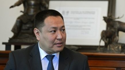 Ички иштер министри – Улан Исраилов, 43 жашта