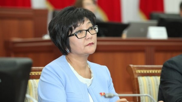 Эмгек жана социалдык өнүгүү министри – Таалайкүл Исакунова, 50 жашта