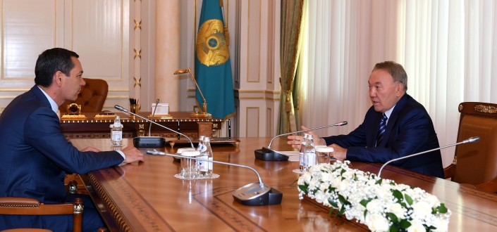 Алматы шаарында Казак президенти Нурсултан Назарбаев Өмүрбек Бабановду кабыл алганы 19-сентябрда белгилүү болду.