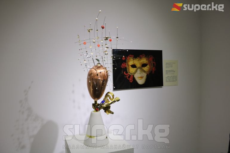 &quot;Венециядагы карнавал&quot;, 2014-жыл. Бийиктиги 90 сантиметр.