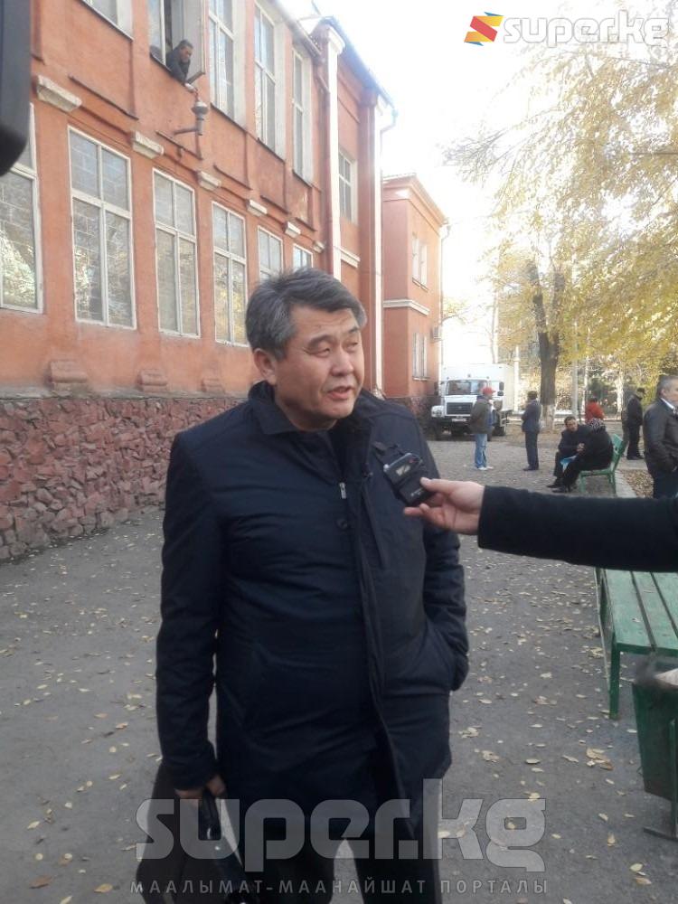 Аскарбек Шадиевдин жактоочусу Учкун Каримов