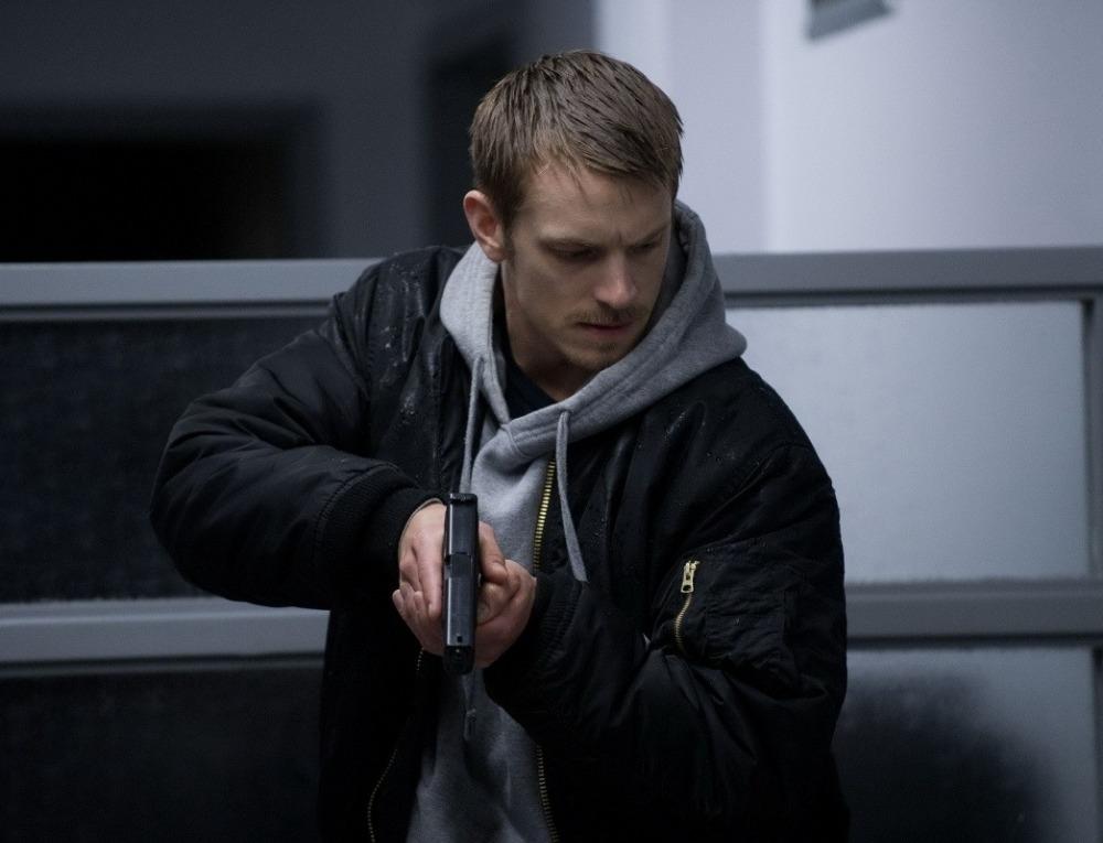 “Адам өлтүрүү” телесериалында башкы каармандын образын ийине жеткире аткарган