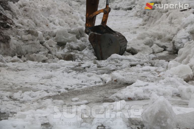 Дарыянын нугун тазалоо дагы эки күнгө созулат