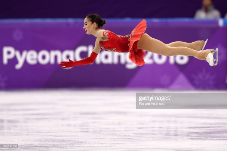 Алина Загитова 