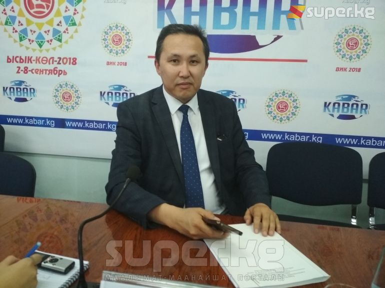 Маалыматтык технологиялар жана байланыш мамлекеттик комитетинин төрагасынын орун басары Эшмамбет Аматов.