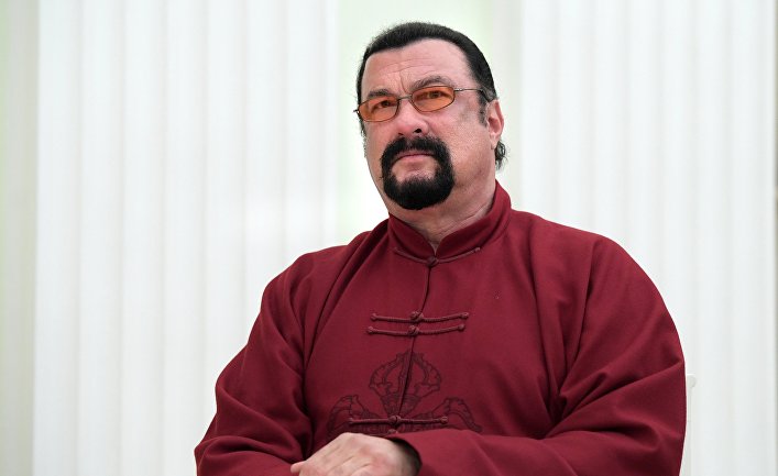 Стивен Сигал