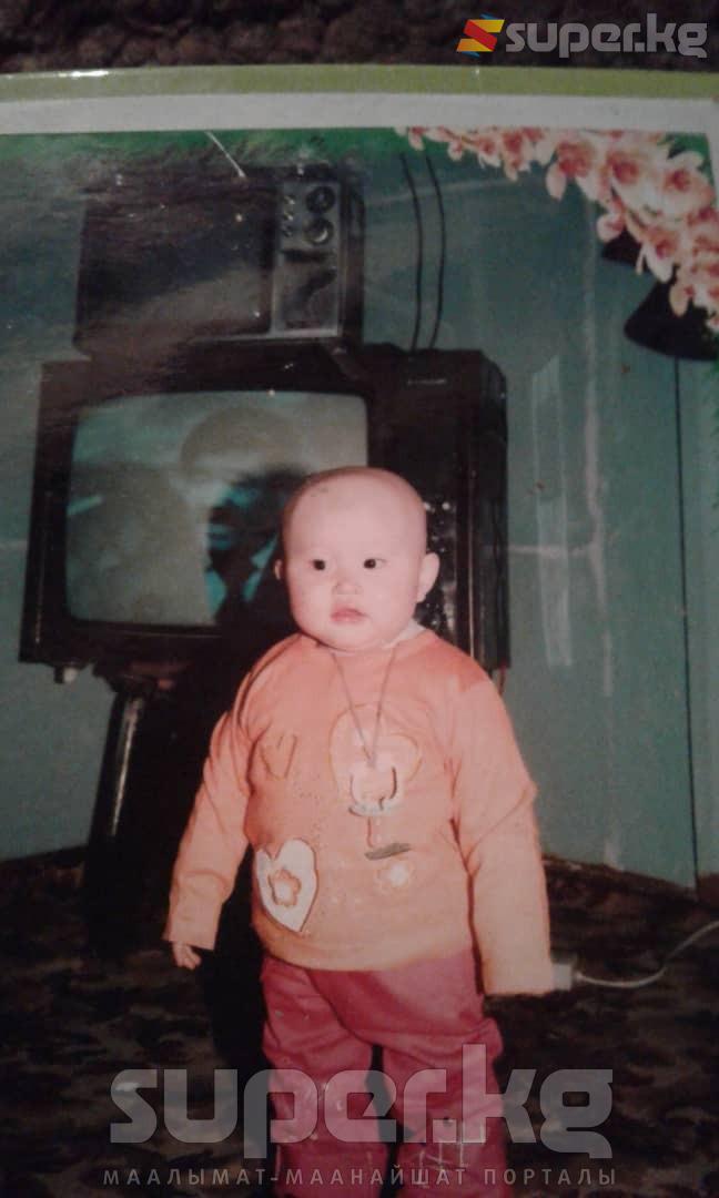 Малика 1 жаш кезинде 