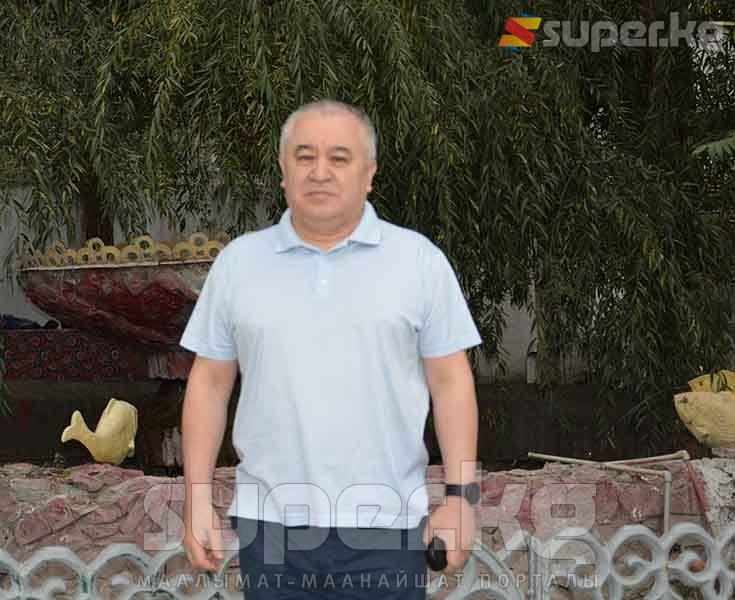 Сүрөт абак жайдын короосунда тартылган