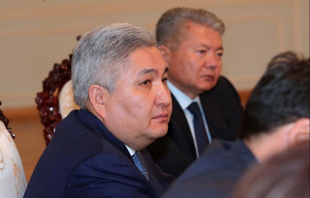 Болот Отунбаев