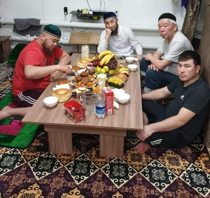 ЖАМК: &quot;Бир нече жыл мурун түзөтүү колониялардын биринде тартылган сүрөт&quot;
