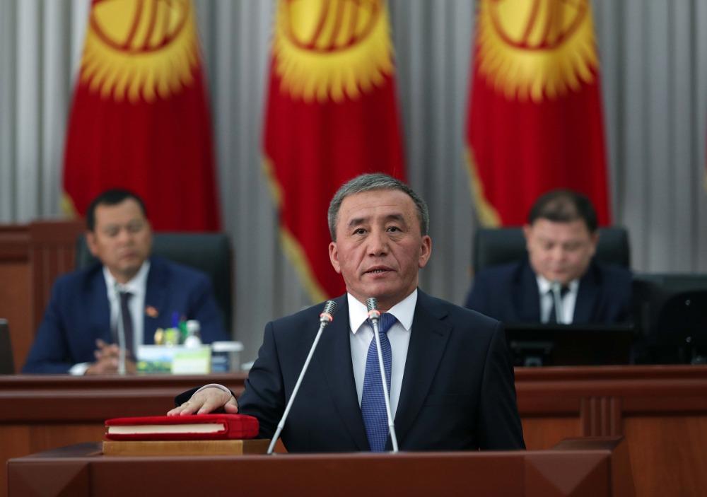 Айыл чарба, тамак-аш өнөр жайы жана мелиорация министри Эркинбек Чодуев.