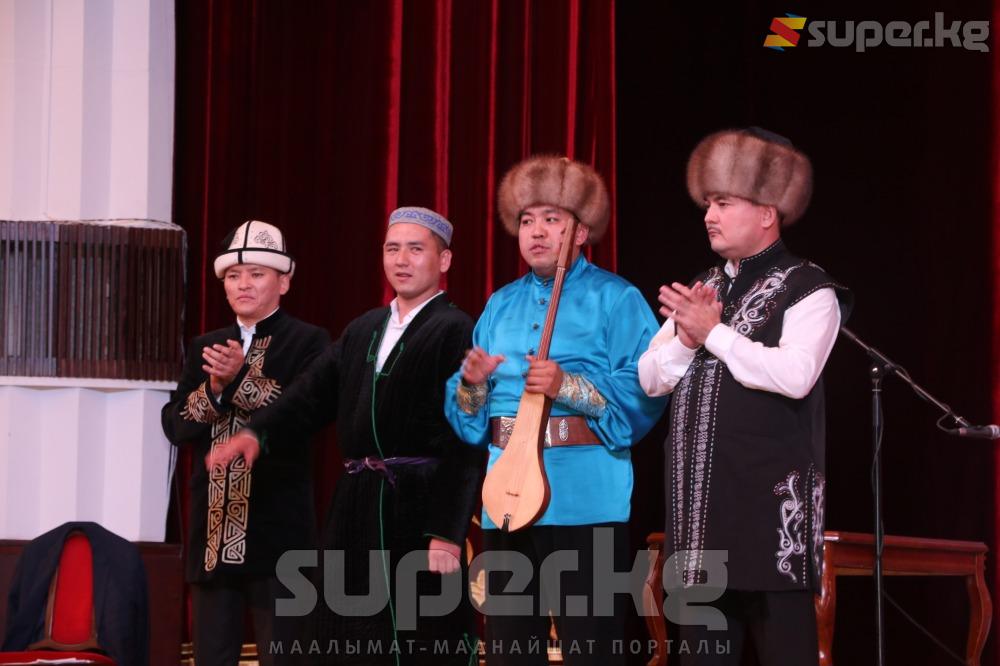Жарым финалга чыккан акындар