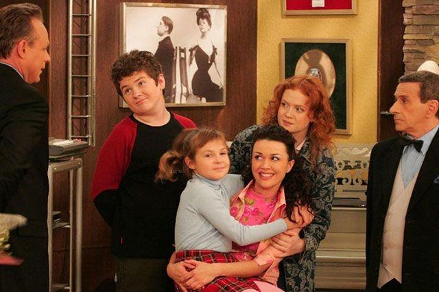 &quot;Моя прекрасная няня&quot; сериалынан кадр