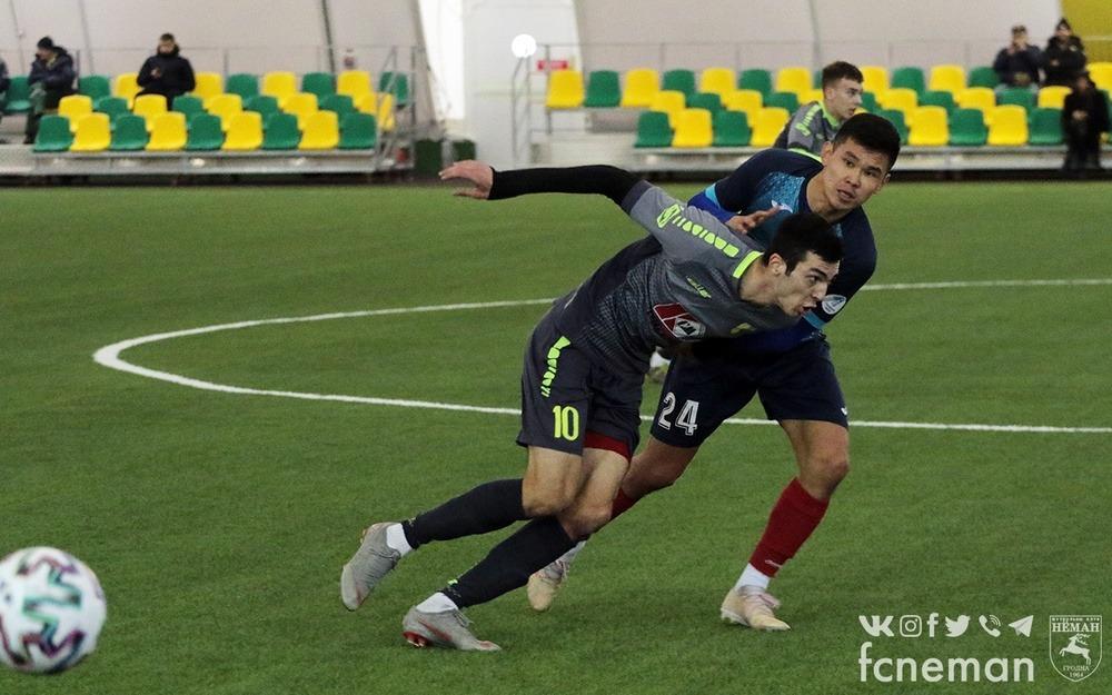 Айзар Акматов Неманга каршы оюнда