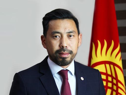 Семетей Султанов