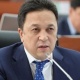 Депутат айыл өкмөттөрүнүн башчыларын дайындоо маселеси өтө чоӊ талашты жаратканын айтты