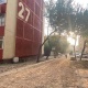 Ошто көп кабаттуу үйлөрдүн айланасы мыйзамсыз курулуштардан тазаланып жатат (фото)