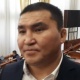 Кечээ абакта, бүгүн Ак Үйдө. Биринчи Май райондук соту депутат Дүйшөн Төрөкулов боюнча түшүндөрмө берди