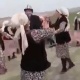 ЭЛДИК ВИДЕО: "Көйнөктөрү көйкөлүп, адеби менен бийлешип" интернетте тойдогу видео талкууда