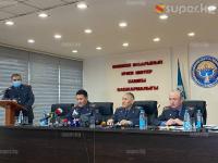 Бишкек ШИИББи: "Соттук-медициналык экспертизанын алдын ала жыйынтыктары боюнча кыз шектүү адамдын футболкасы менен муунтулуп өлтүрүлгөн"