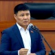 "Парламент өзүбүздүн күчүбүздү көрсөтпөйлүбү". Депутат Икрамов өкмөттү отставкага кетирүү сунушун айтты