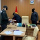 УКМК айдоочулук күбөлүктөрдү акчага саткан жетекчилерди кармады (видео) 