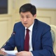 Улукбек Марипов: "Биздин негизги милдеттерибиздин бири - калкты жеткиликтүү баалар боюнча дары-дармектер менен камсыздоо"