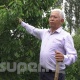 "Маянама көчөт сатып алчумун". Ээн жаткан 7 гектар жерди жашыл бакчага айланткан Кыяс Молдокасымов