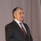 "Бардык маселелер мектептин пайдасына чечилет". Билим берүү министри Бишкекте мектеп директорлору менен жолукту