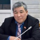 "Эмнеге чакырганын түшүнгөн жокмун". Депутат Рыскелди Момбеков УКМКга суракка чакырылды
