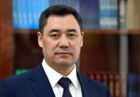 Садыр Жапаров Аксыдагы селдин кесепетинен каза болгондордун жакындарына көңүл айтты
