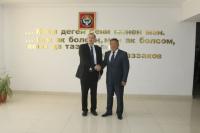 Президенттин Баткен облусундагы өкүлчүлүгүнө компьютерлер тапшырылды